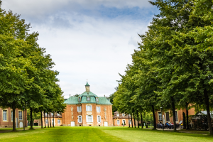 Quelle: Claudia Braun - Canva Schloss Clemenswerth bei Sögel